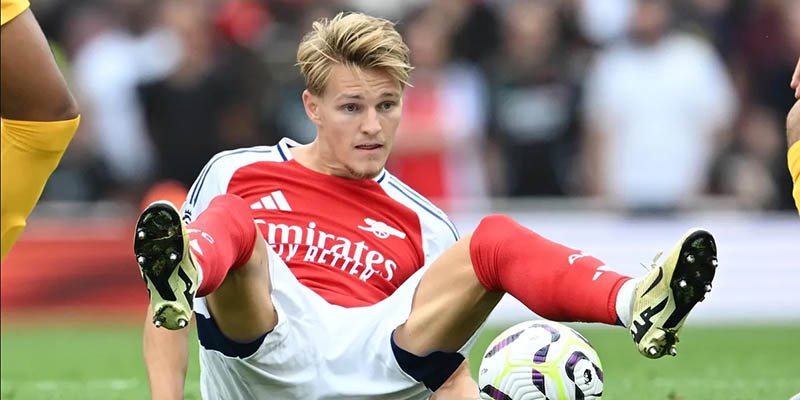 Theo chuyên gia nhận định bóng đá, mất mát lớn của Arsenal là thiếu Odegaard